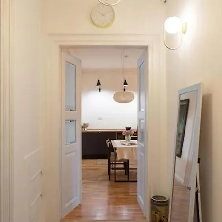 Apartment Max+ - Private Parking *